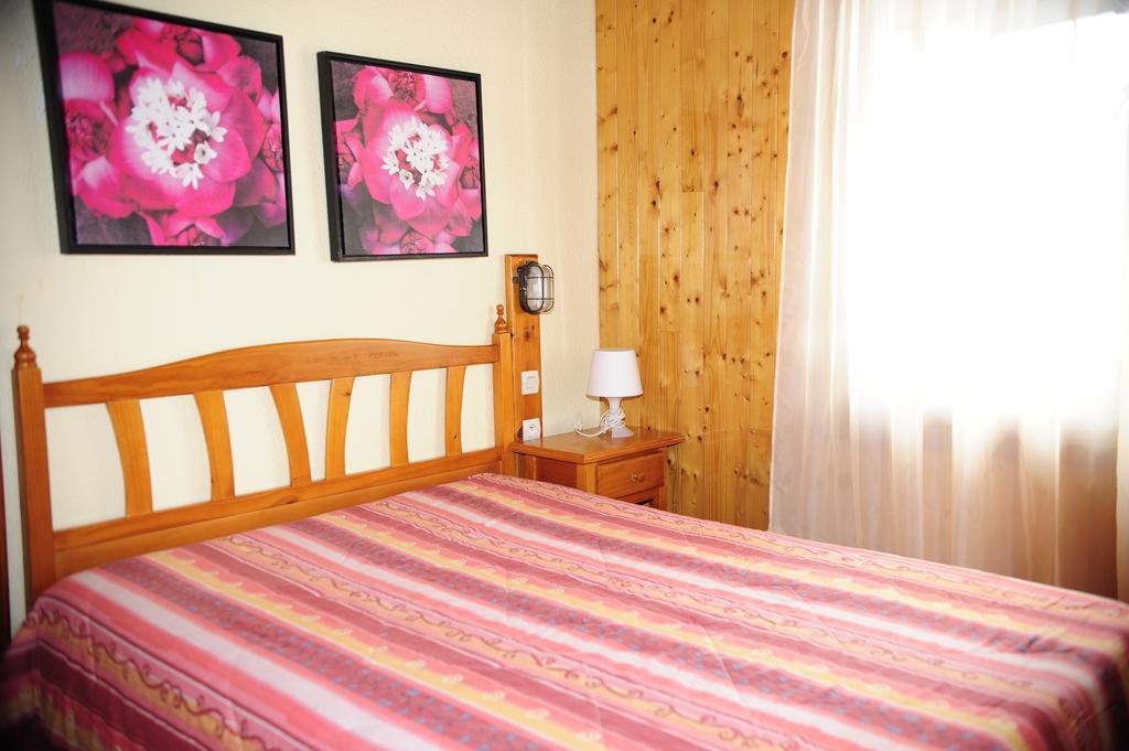 Apartamentos Varios Pas 3000 パス・デ・ラ・カサ エクステリア 写真
